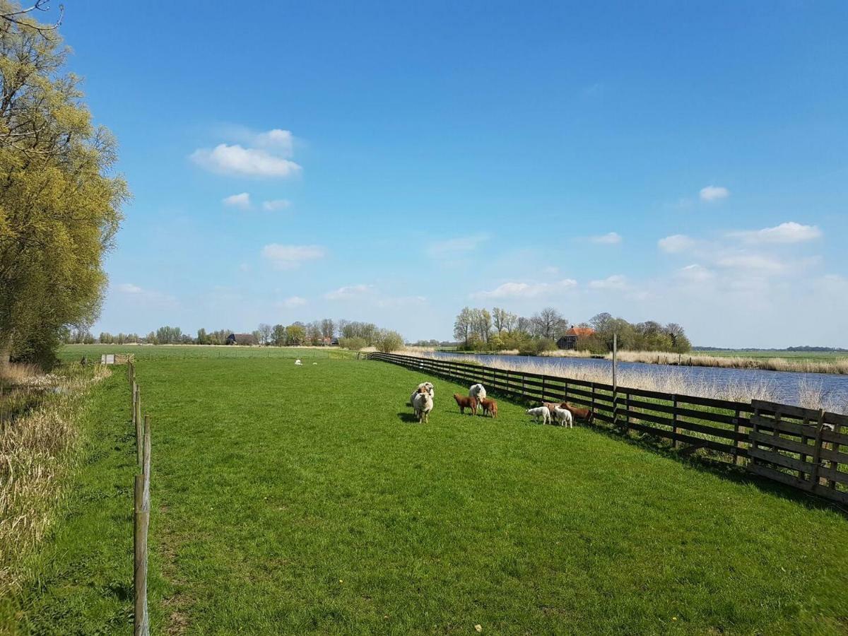 Aan De Ee Apartamento Jelsum